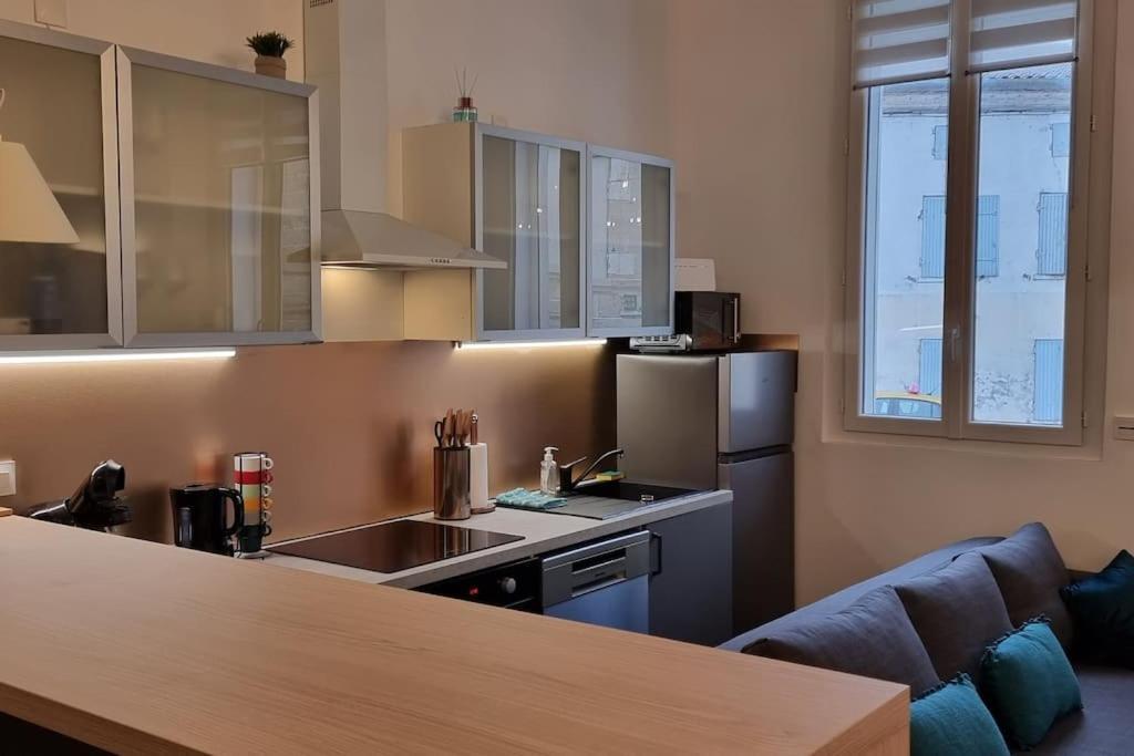 Le Retro Chic: Renovated With Free Parking